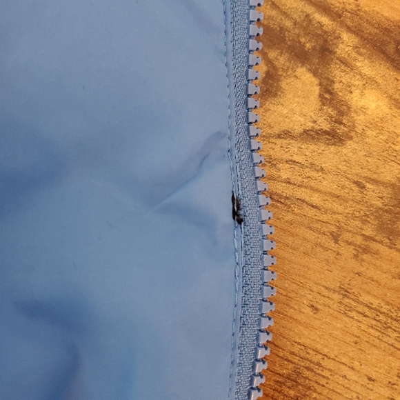 Weatherproof 32° Blue/Black Vest - Picture 4 of 6